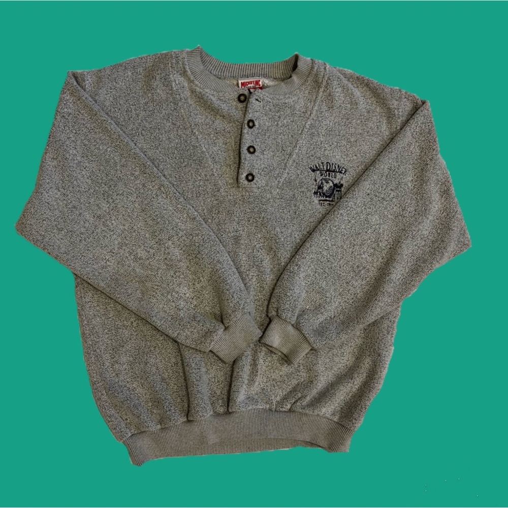 Men’s Walt Disney World vintage 90s fleece comfy sweatshirt retro cozy basic